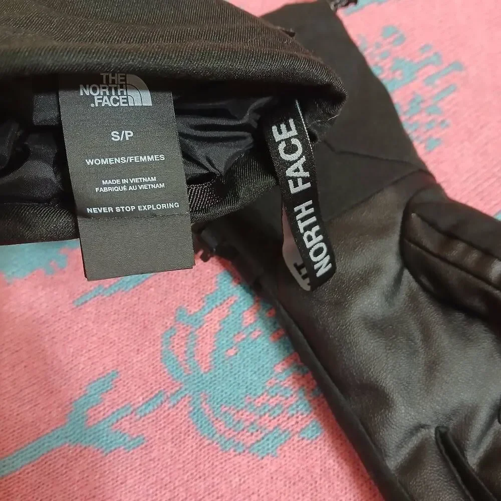 The north face womens small black ski gloves waterproof